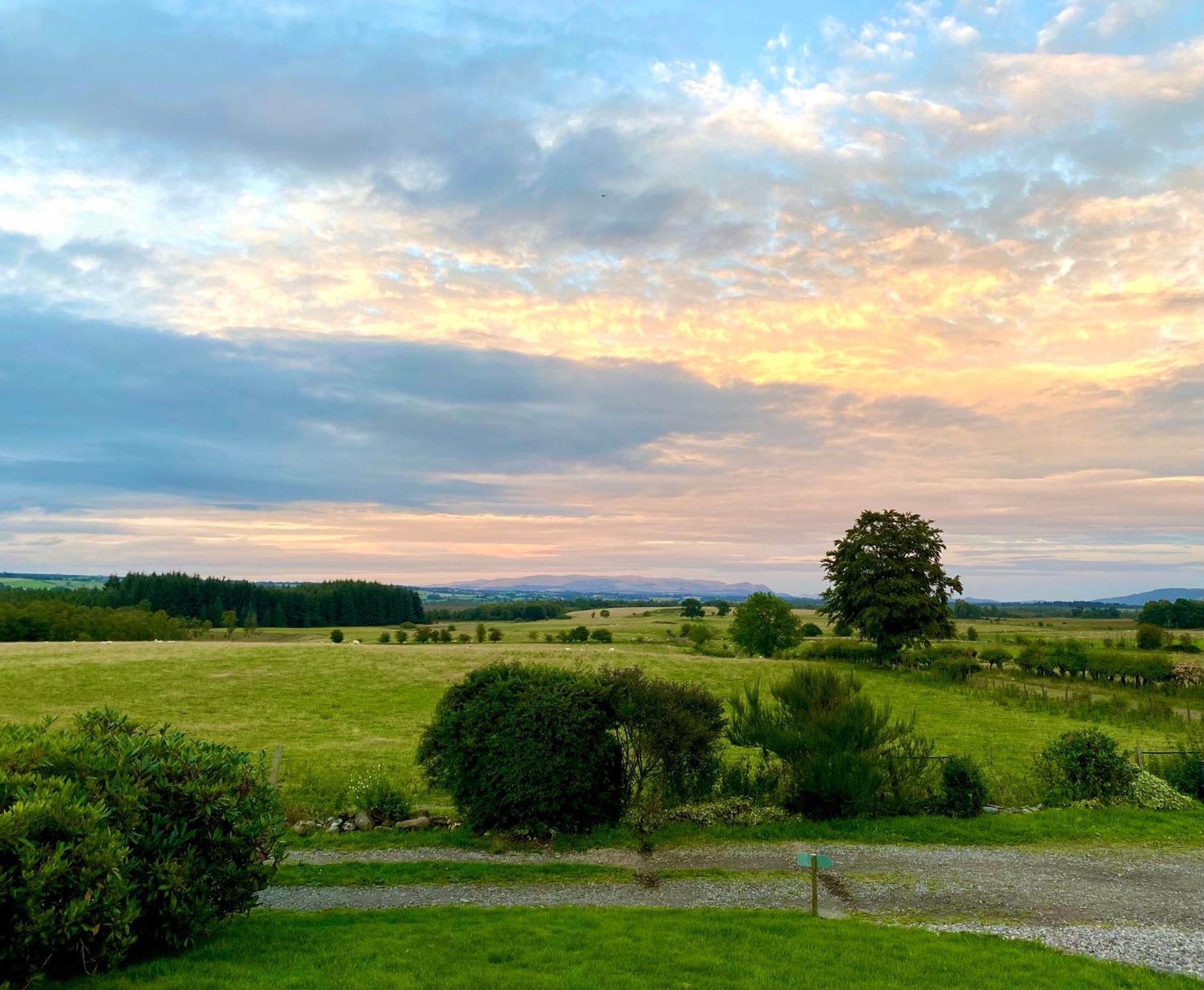 Trossachs Barn & Cabin Bed & Breakfast Port Of Menteith Luaran gambar